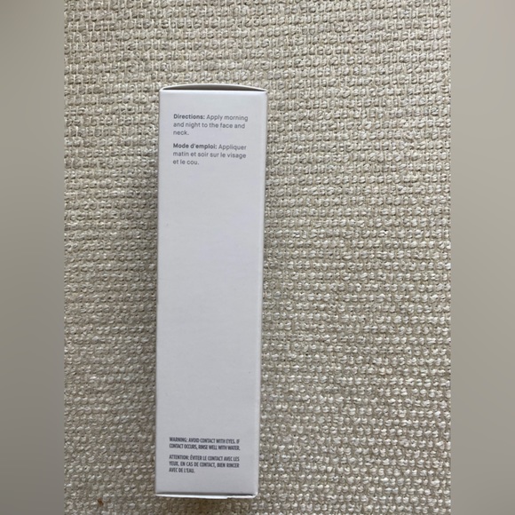 Shani Darden Weightless oil-free - Picture 4 of 6